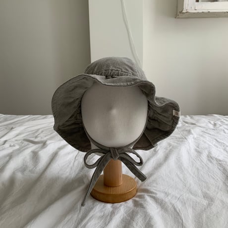bebeholic/52. latte hat FREE