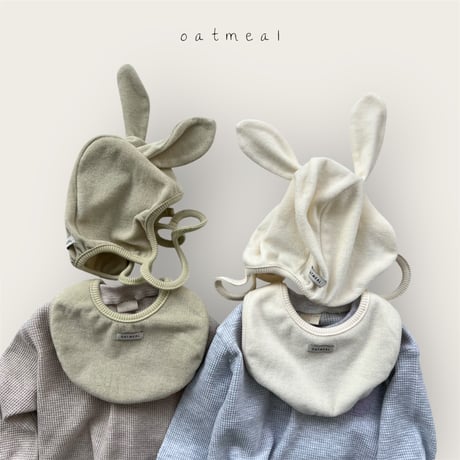 oatmeal/23. bebe terry set bib FREE
