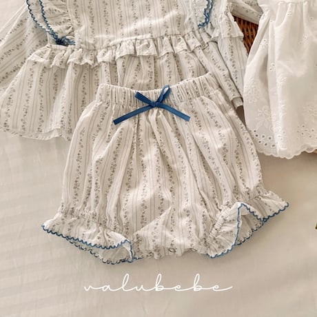 valubebe/48. very fril bloomer 6M-18M