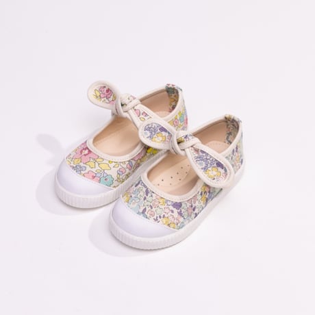 shoes/38. LA flo merry jane  150-200
