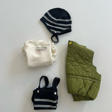 gou/147. B- divide vest 2(6-12M)-3(12-18M)