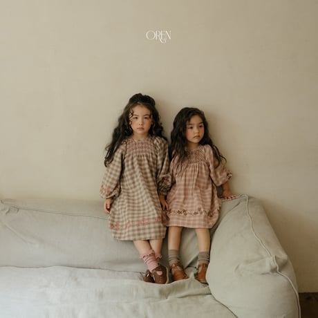 oren/24. hey embroidery one-piece S-XL