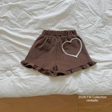 ninibello/61. Heart Frill Corduroy Shorts 2XL