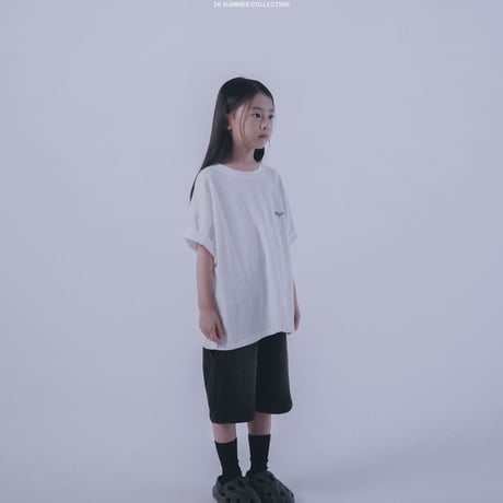 lilybooth/16. Binji T-shirt JS-JL