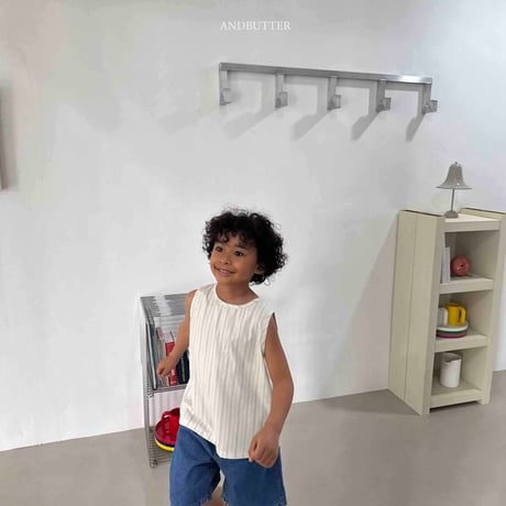 andbutter/36. Natural Button sleeveless JS-JM