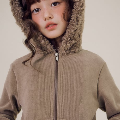 forkchips/57. bear hood zipup M-XL