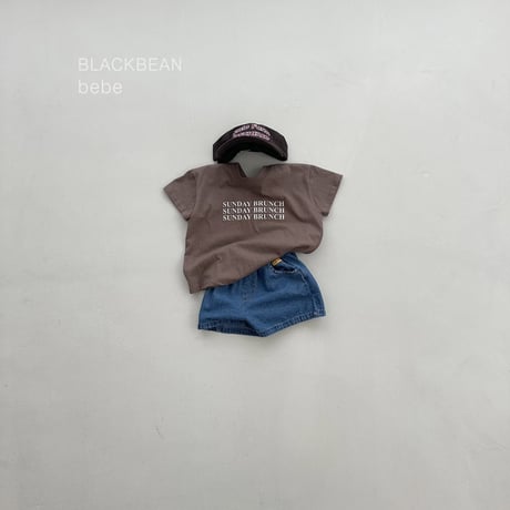 blackbean/25. lunch bebe T-shirt S-M