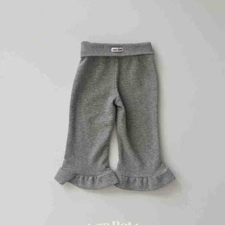 urbanrabbit/21. Frill Capri Pants JS-JM