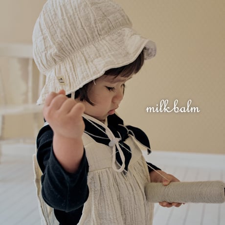 milkbalm/24. reverseble hat FREE