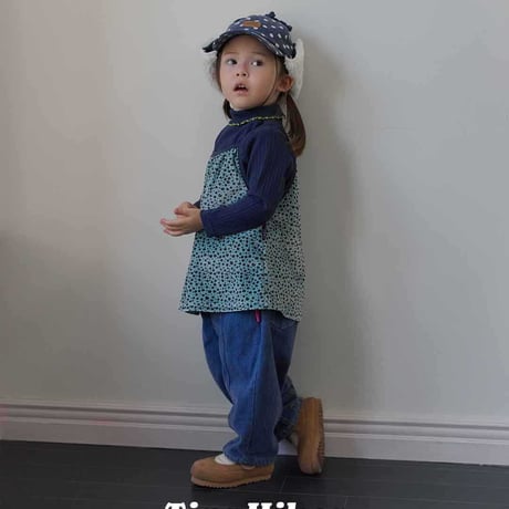 tinyhiker/38. dot ear warmer cap FREE