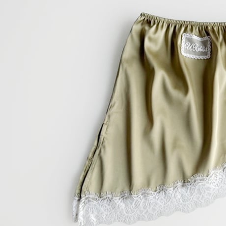 urbanrabbit/17. Asymmetrical Satin Skirt JS-JM