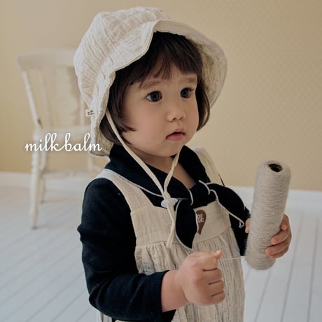 milkbalm/24. reverseble hat FREE