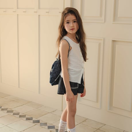 urbanrabbit/37. Crinkle Button Sleeveless Top JS-JM