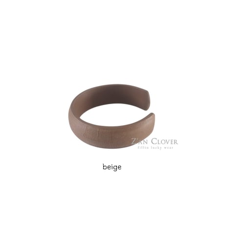 zanclover/16. ledder bangle  FREE