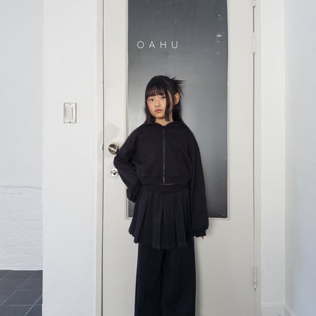 oahu/35. momo short hood zipup S-XL