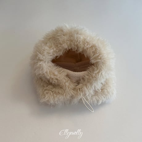 ellymolly/36. Fluffy warmer hood FREE