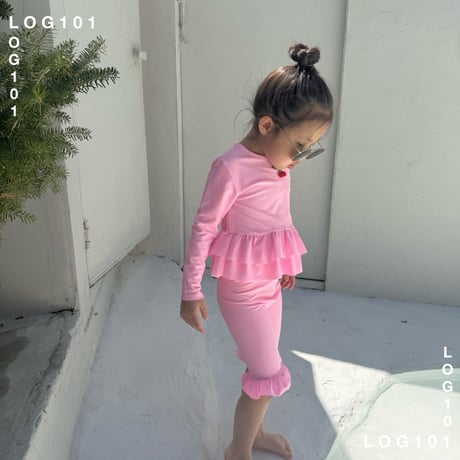 log101/101. cherry fril rashguard  S-XL