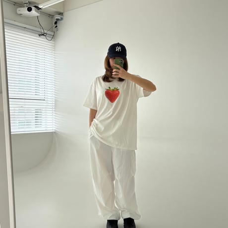 lalaland/2. very apple T-shirt FREE