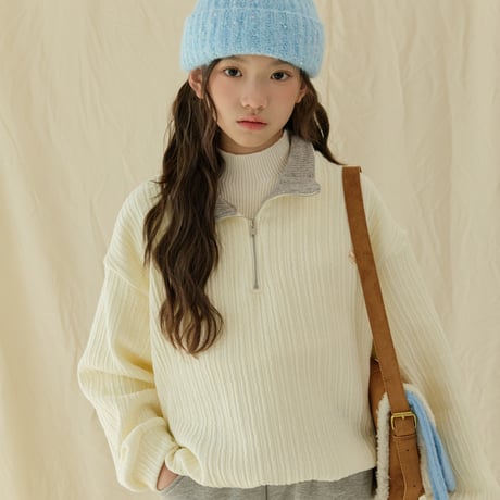 sm2/5. collar half golgi knit zipup 9-17