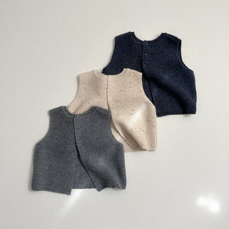 digreen/32. Benny Vest S-2XL