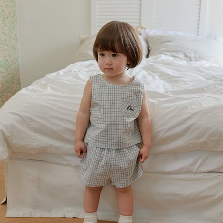onu/44. check half pants XS-XL