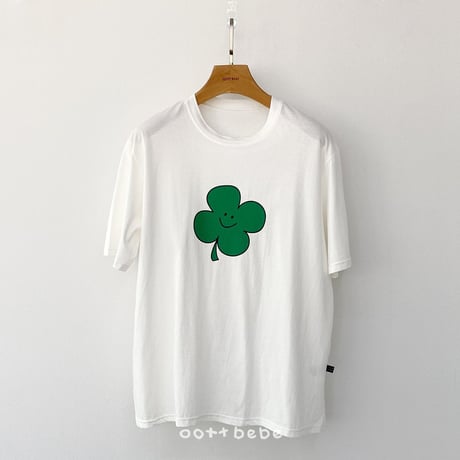 oottbebe/42. happy friends adult T-shirt FREE