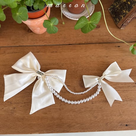 marron/65. pearl ribbon brooch FREE