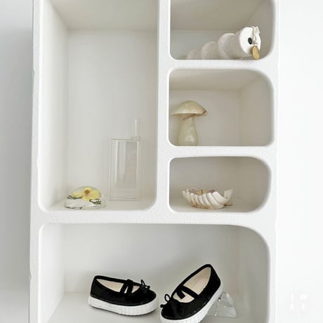 neko/15. IW 9 7 3 j e i n  130-220