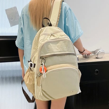 dudie/17. jeje back pack  FREE