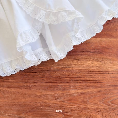 ueo/6. cindellra apron FREE