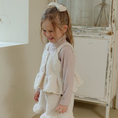 melikey/72. creamy fril half pants JS-JM