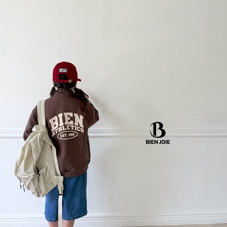 bienjoie/57. illy zipup S-XL