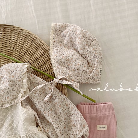 valubebe/16. gran flower fril hat FREE