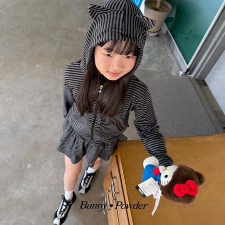 bunnypowder/128. mina hood zipup S-XL