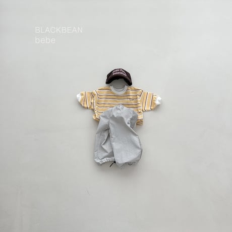 blackbean/11. youre bebe T-shirt S-M
