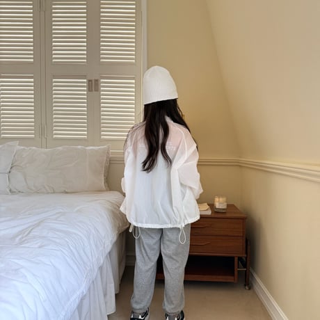 comma/107. label top 140-150