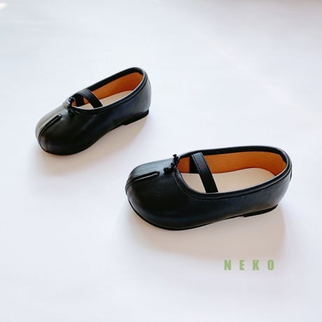 neko/3. NK 8 1 2 s i m o  130-220