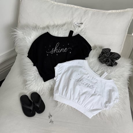 matilda/112. cubic lettering T-shirt 15-19