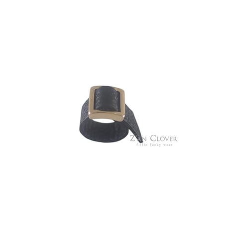 zanclover/14. square ledder half  FREE