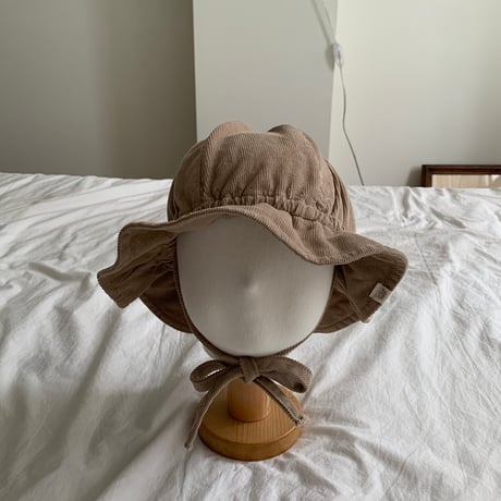 bebeholic/52. latte hat FREE
