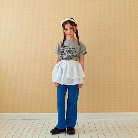 minimal/53. letter half t T-shirt MOM