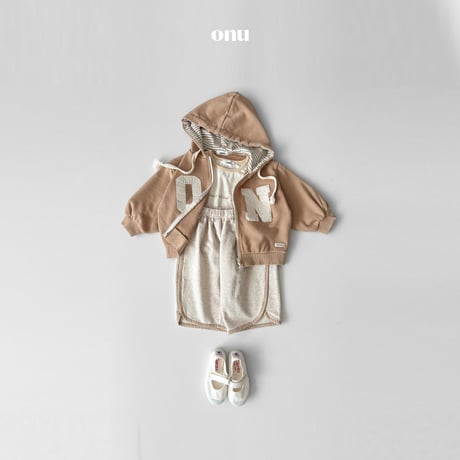 onu/33. onu patch hood zipup XS-XL