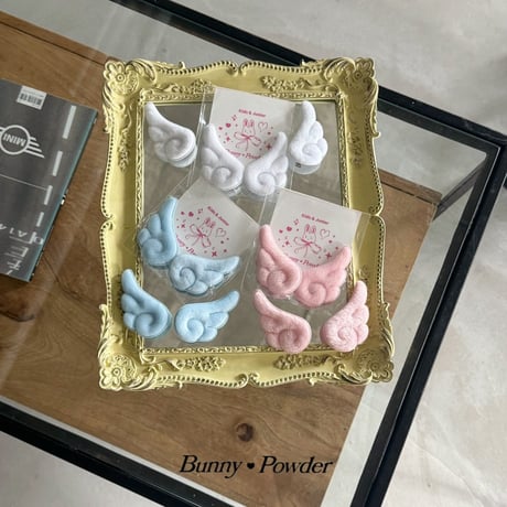 bunnypowder/144. wing PIN  FREE