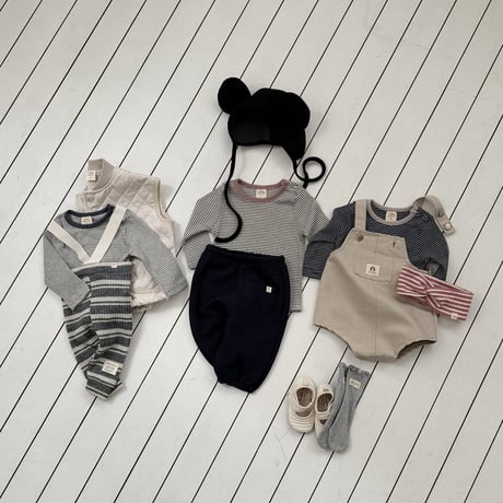 bebeholic/27. cube st T-shirt S-L