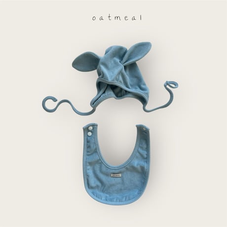 oatmeal/23. bebe terry set bib FREE