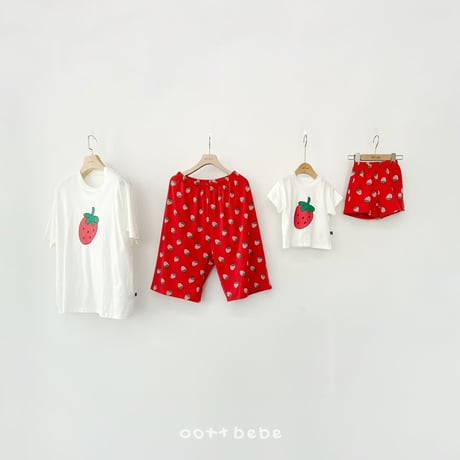 oottbebe/42. happy friends adult T-shirt FREE