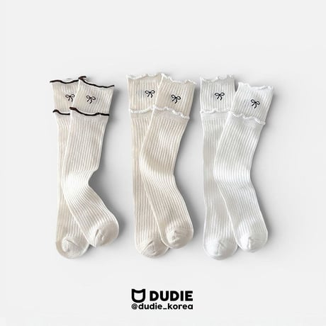 dudie/24. three born three set FREE
