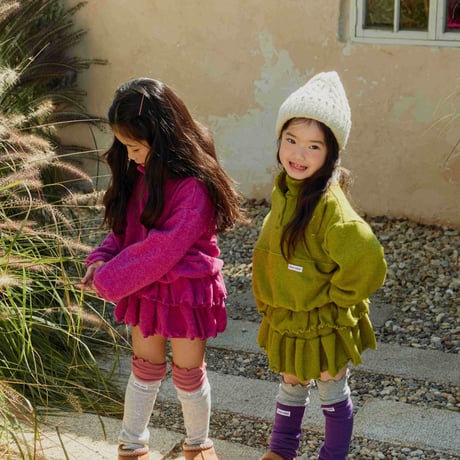 urbanrabbit/4. Volume Color Block Knee Socks FREE
