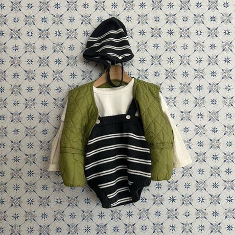 gou/147. B- divide vest 2(6-12M)-3(12-18M)