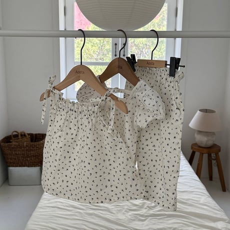 aosta/16. Nana Blouse S-2XL